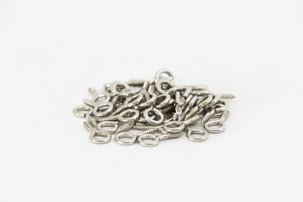 Small Screw Eye (qty50)
