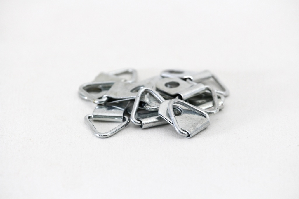 Medium Hangers (qty10)
