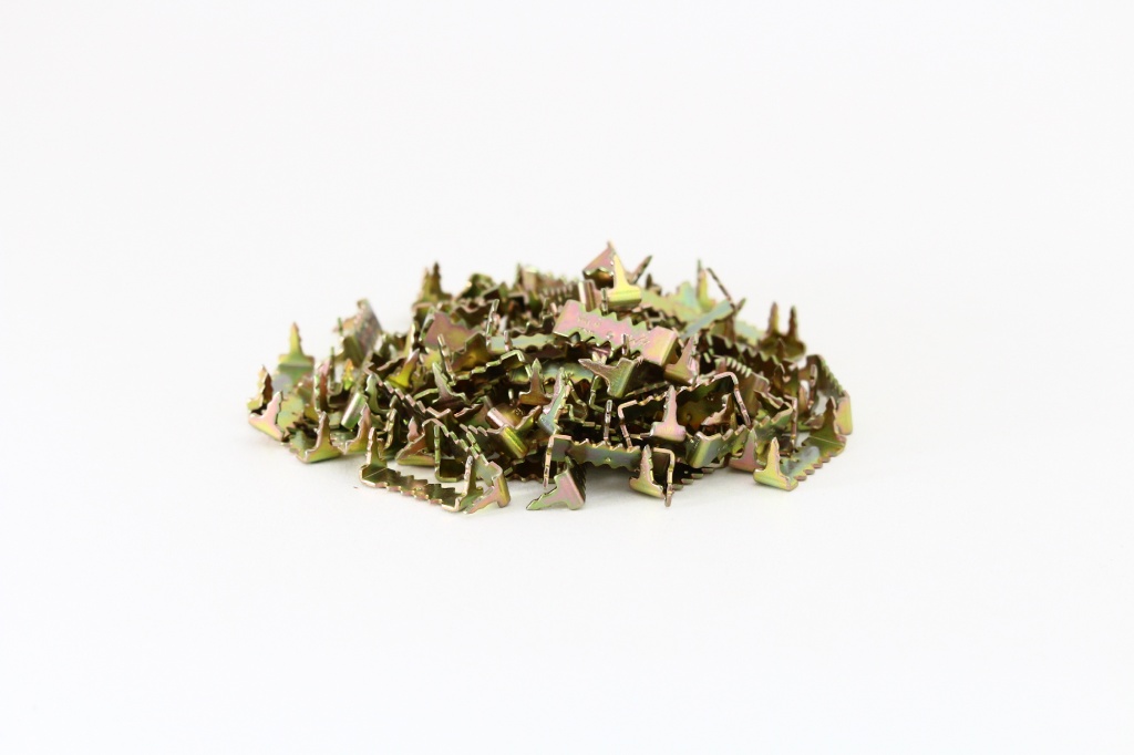 Sawtooth Nail-less 24mm (qty100)